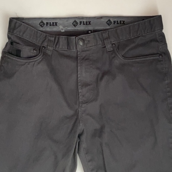 Point Zero Flex Jeans - Picture 2 of 8